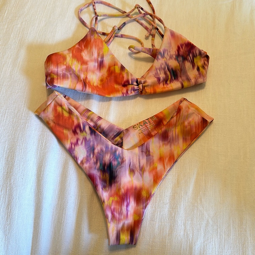 Skatie Bathing Suit in Eze